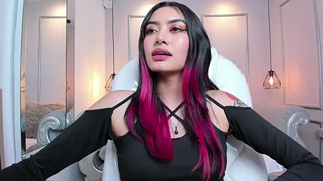 AzuraKindong online show from 18, 3, 2025