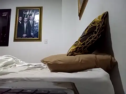 Skater29xx2 online show from 15, 2, 2026