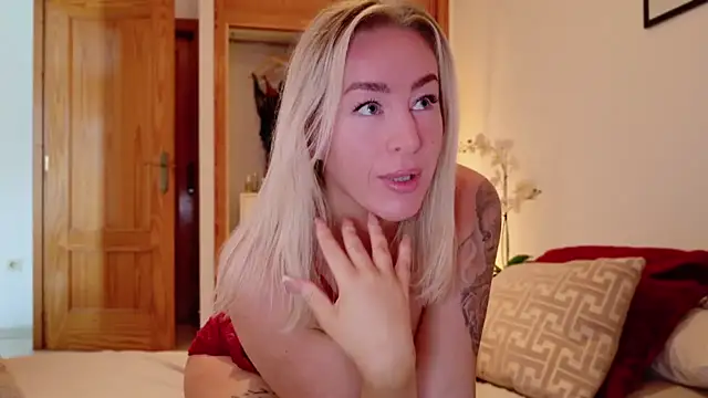 ChristyAdair online show from 13, 12, 2024