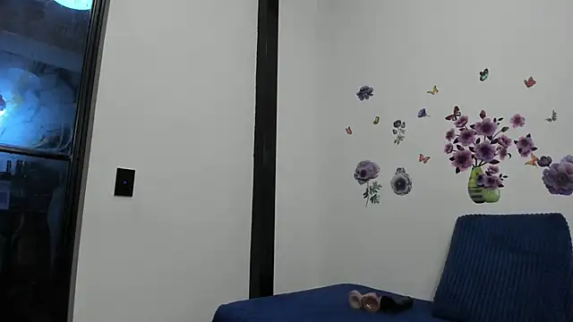 bonnyy26 online show from 18, 6, 2026