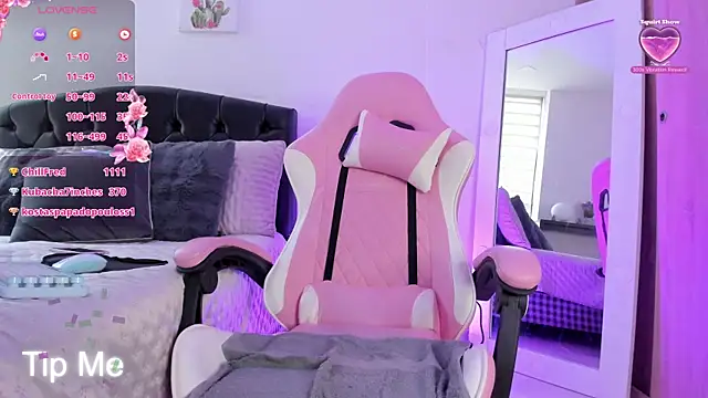 Amaranthaa1 online show from 9, 3, 2025