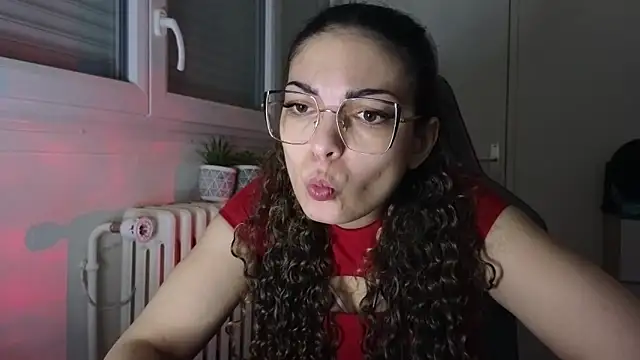Snapshot of La_Nebulleuse-Nebulla chatting on 23, 12, 2024 La Nebulleuse-Nebulla online show from 23, 12, 2024