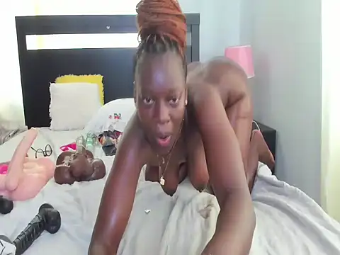 Snapshot of afro_pop chatting on 12, 2, 2025 afro pop online show from 12, 2, 2025
