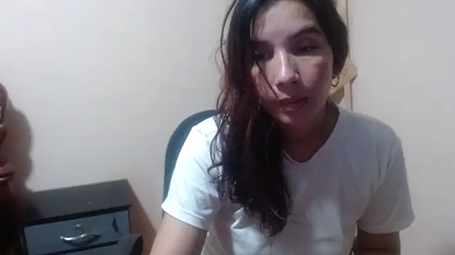 Ainhoa-hot online show from 15, 3, 2026