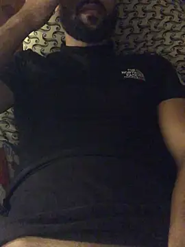 Snapshot of ClatteryPrexy chatting on 1, 1, 2025 ClatteryPrexy online show from 1, 1, 2025