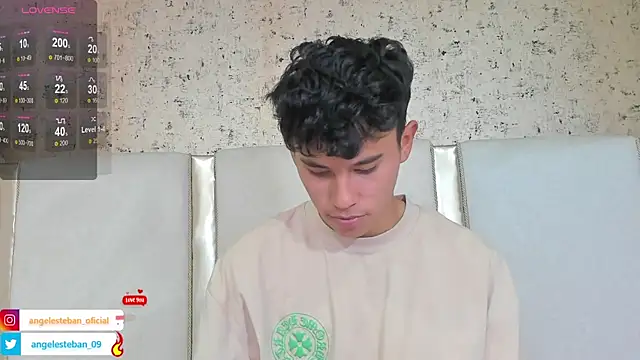 Angel esteban fx online show from 16, 1, 2025