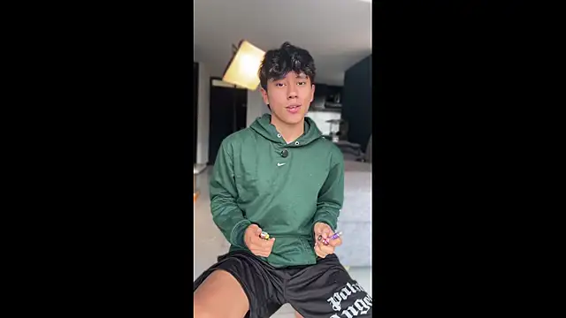 Angel esteban fx online show from 29, 5, 2026