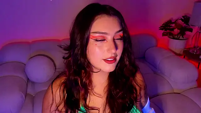 freya bella  online show from 30, 1, 2025