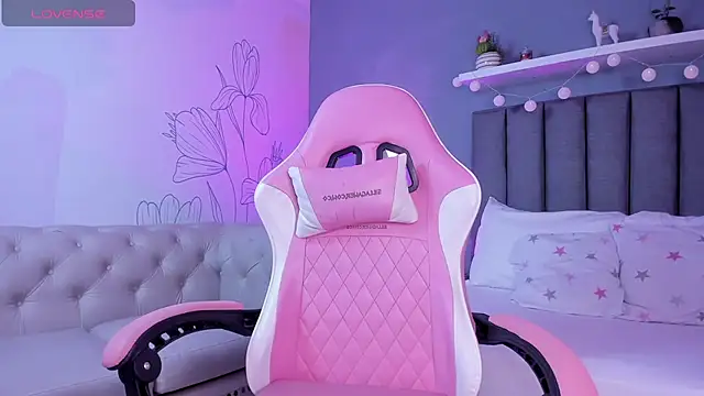 atenea jones online show from 15, 12, 2025