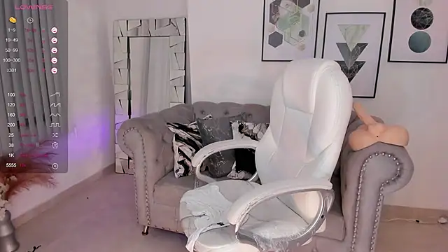 Snapshot of Aida_adams chatting on 7, 1, 2025 Aida adams online show from 7, 1, 2025