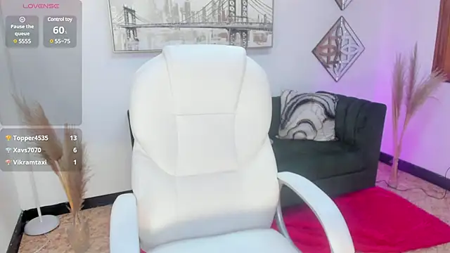 Snapshot of Aida_adams chatting on 8, 3, 2025 Aida adams online show from 8, 3, 2025