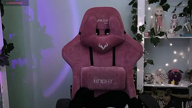 prettybones online show from 1, 2, 2026