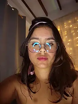 Snapshot of Juanelopez1 chatting on 23, 2, 2025 Juanelopez1 online show from 23, 2, 2025