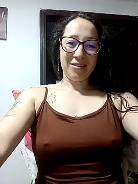 Snapshot of emilypoppy3 chatting on 22, 9, 2025 emilypoppy3 online show from 22, 9, 2025