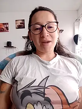 emilypoppy3 online show from 1, 3, 2026