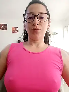 emilypoppy3 online show from 8, 3, 2026