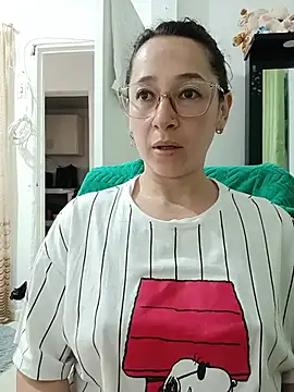Snapshot of emilypoppy3 chatting on 11, 7, 2026 emilypoppy3 online show from 11, 7, 2026