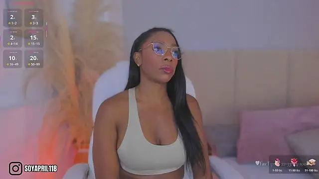 Snapshot of aprilebony_ chatting on 4, 6, 2026 aprilebony online show from 4, 6, 2026