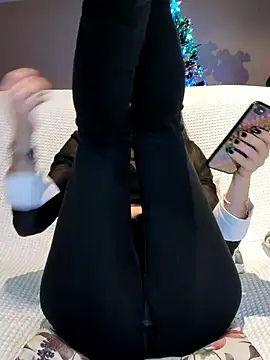 Melody87 online show from 13, 12, 2025