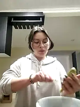 jessica gomez online show from 24, 1, 2025