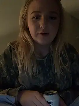 Snapshot of cammy2 chatting on 29, 12, 2024 cammy2 online show from 29, 12, 2024