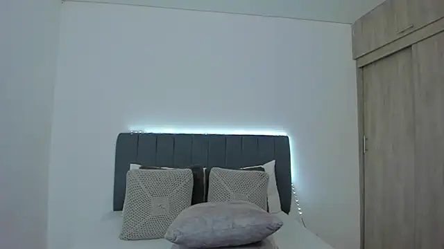 im sarah34 online show from 19, 4, 2026