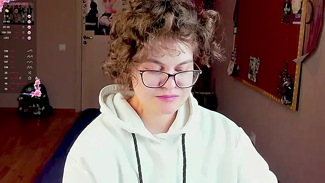 Sashy Way online show from 7, 12, 2024