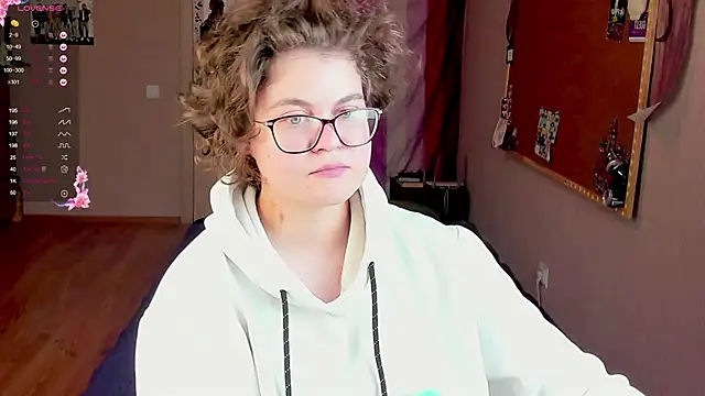 Sashy Way online show from 8, 12, 2024