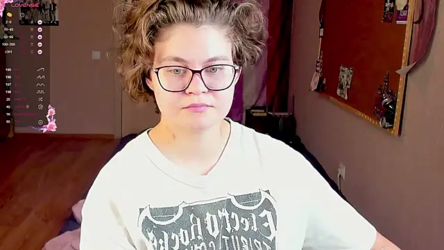 Sashy Way online show from 8, 12, 2024