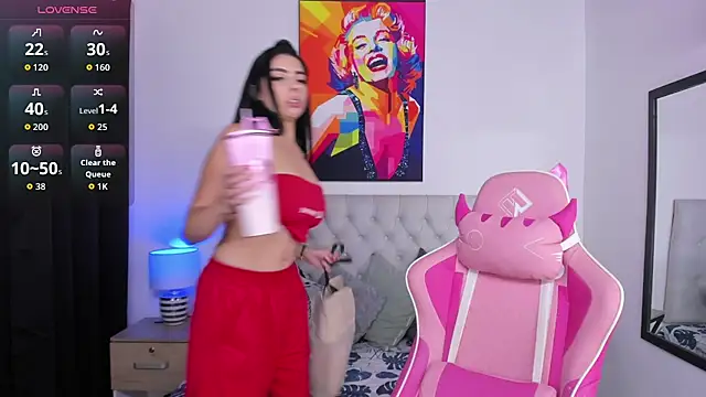 KristalFoxx online show from 18, 9, 2025