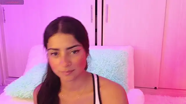 Yues050600 online show from 8, 12, 2024