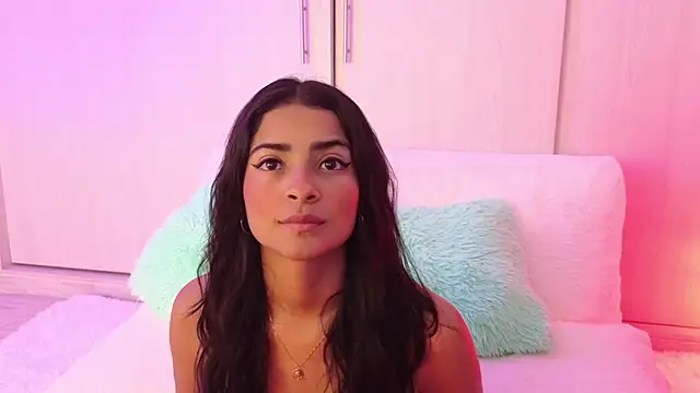 Yues050600 online show from 13, 12, 2024