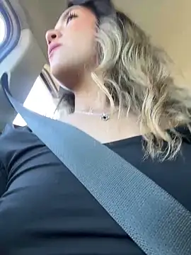 Mila Morgan online show from 22, 1, 2025