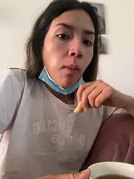 Mila Morgan online show from 1, 2, 2025