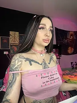 Snapshot of Molly__Moon chatting on 23, 12, 2024 Molly Moon online show from 23, 12, 2024