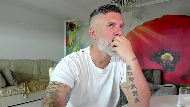 Snapshot of BlowMyXXL chatting on 28, 3, 2026 BlowMyXXL online show from 28, 3, 2026