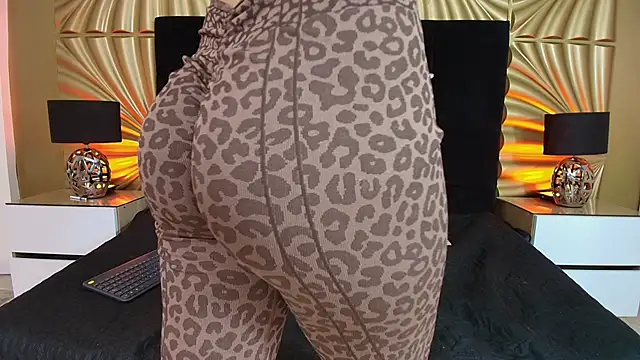 Snapshot of emmily_keller19 chatting on 24, 2, 2026 emmily keller19 online show from 24, 2, 2026