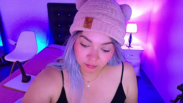 Snapshot of Cuckold_lover69 chatting on 6, 3, 2025 Cuckold lover69 online show from 6, 3, 2025