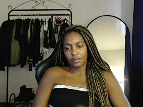 Snapshot of marisilva_br chatting on 11, 2, 2025 marisilva br online show from 11, 2, 2025