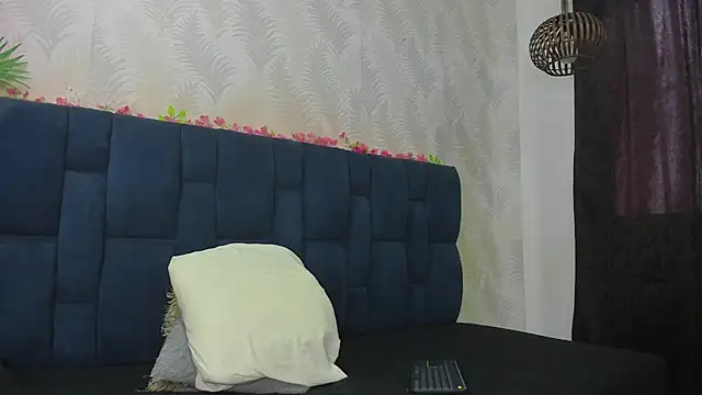 Ammy Connor1 online show from 24, 3, 2026