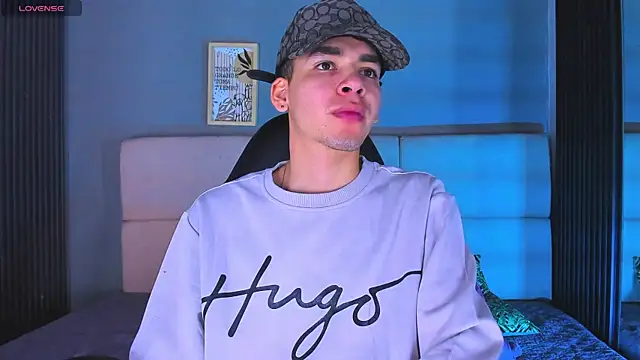 Mike 0233  online show from 18, 2, 2025