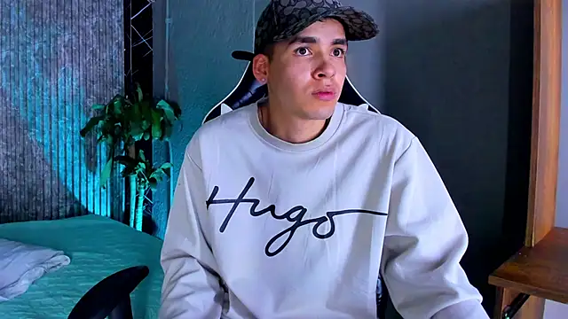 Mike 0233  online show from 22, 3, 2025