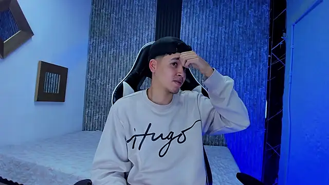 Mike 0233  online show from 29, 11, 2025