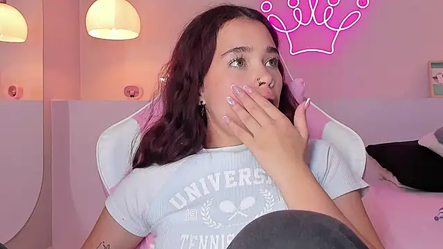 violeth hill online show from 14, 2, 2025