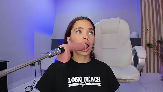 violeth hill online show from 6, 3, 2025