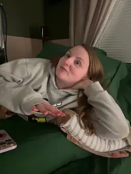 GingerSnap33 online show from 25, 1, 2025