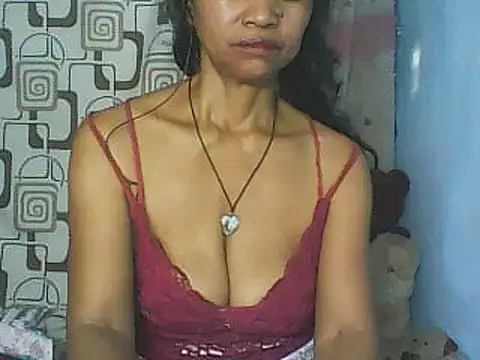 Snapshot of nene_belle chatting on 23, 4, 2026 nene belle online show from 23, 4, 2026