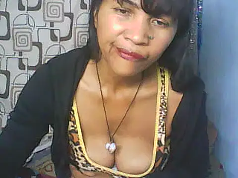 Snapshot of nene_belle chatting on 2, 6, 2026 nene belle online show from 2, 6, 2026