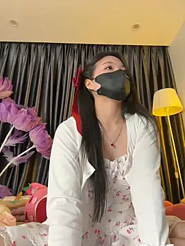 Nacy-Moonlight online show from 11, 1, 2025