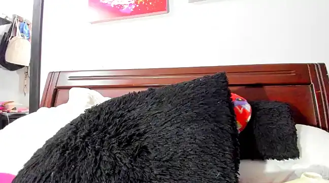 Snapshot of aleziiacam chatting on 11, 12, 2024 aleziiacam online show from 11, 12, 2024